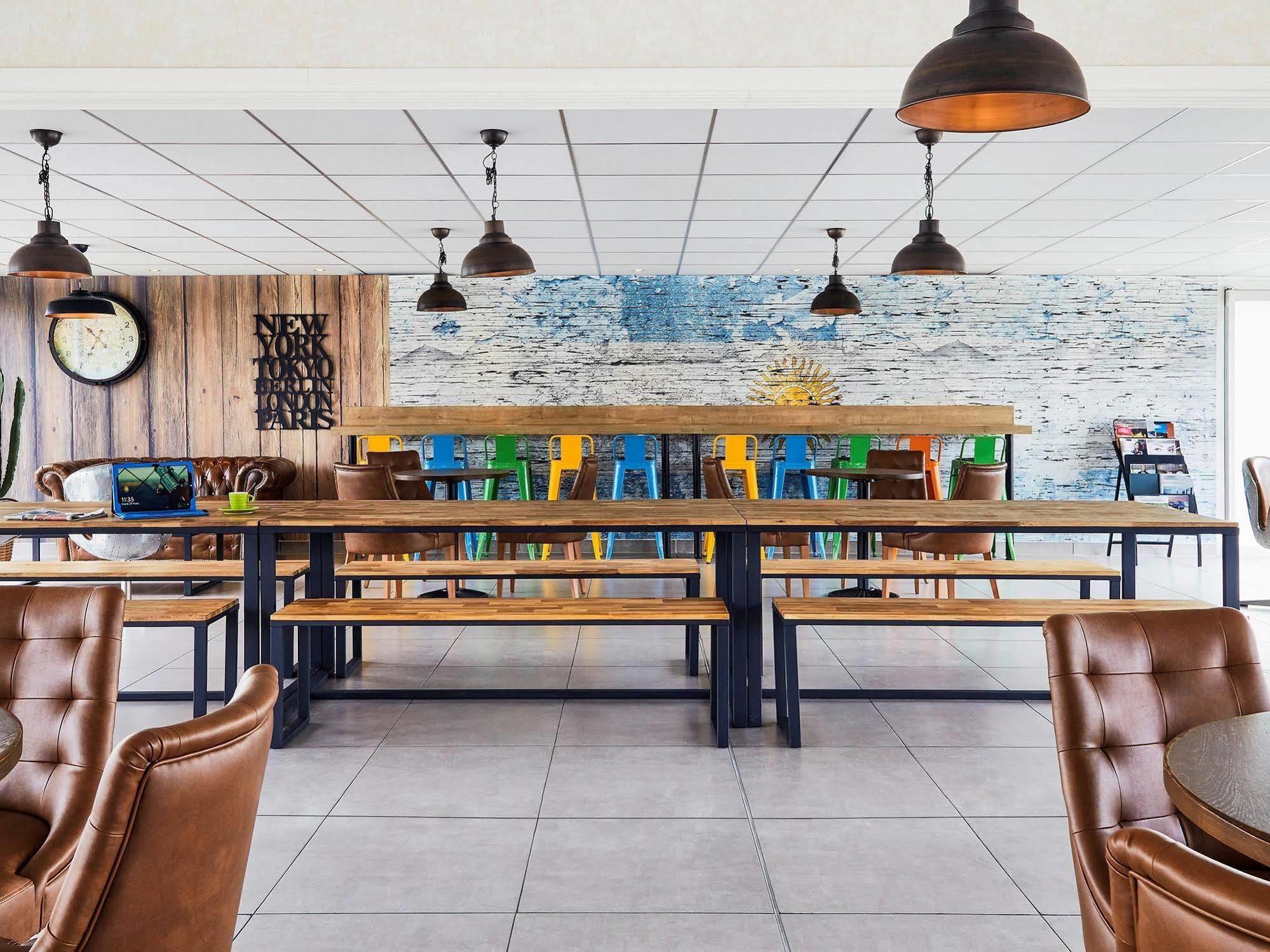 Ibis Styles Hyeres Rooftop & Spa المظهر الخارجي الصورة